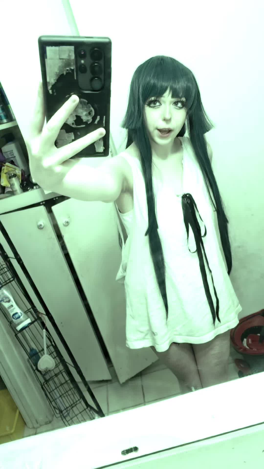 @Avii