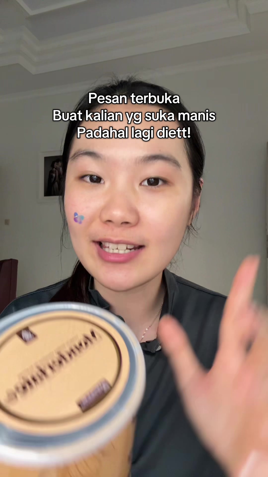 @Ivana Tan