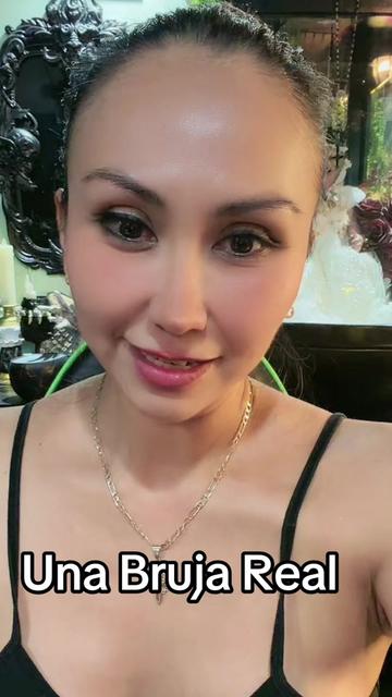@YennAkasha