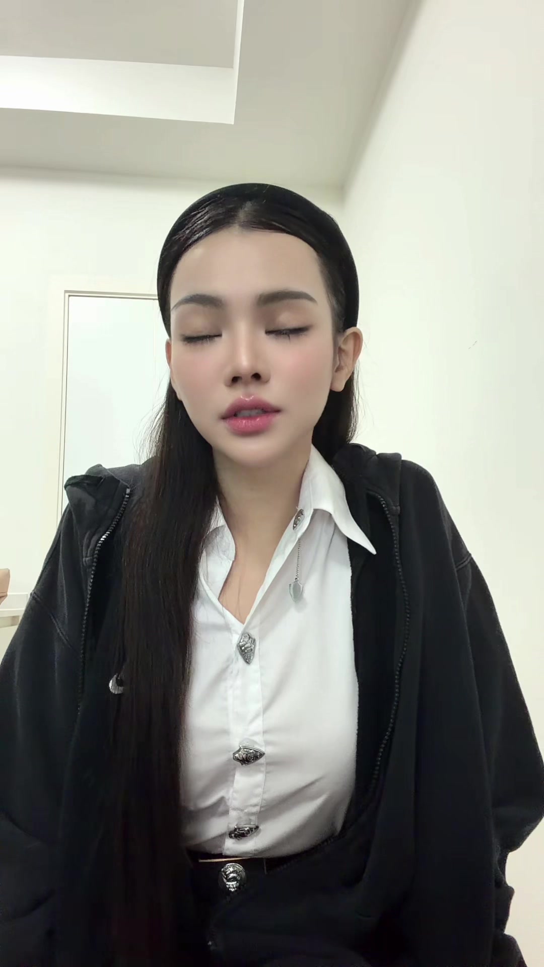 @ชไม
