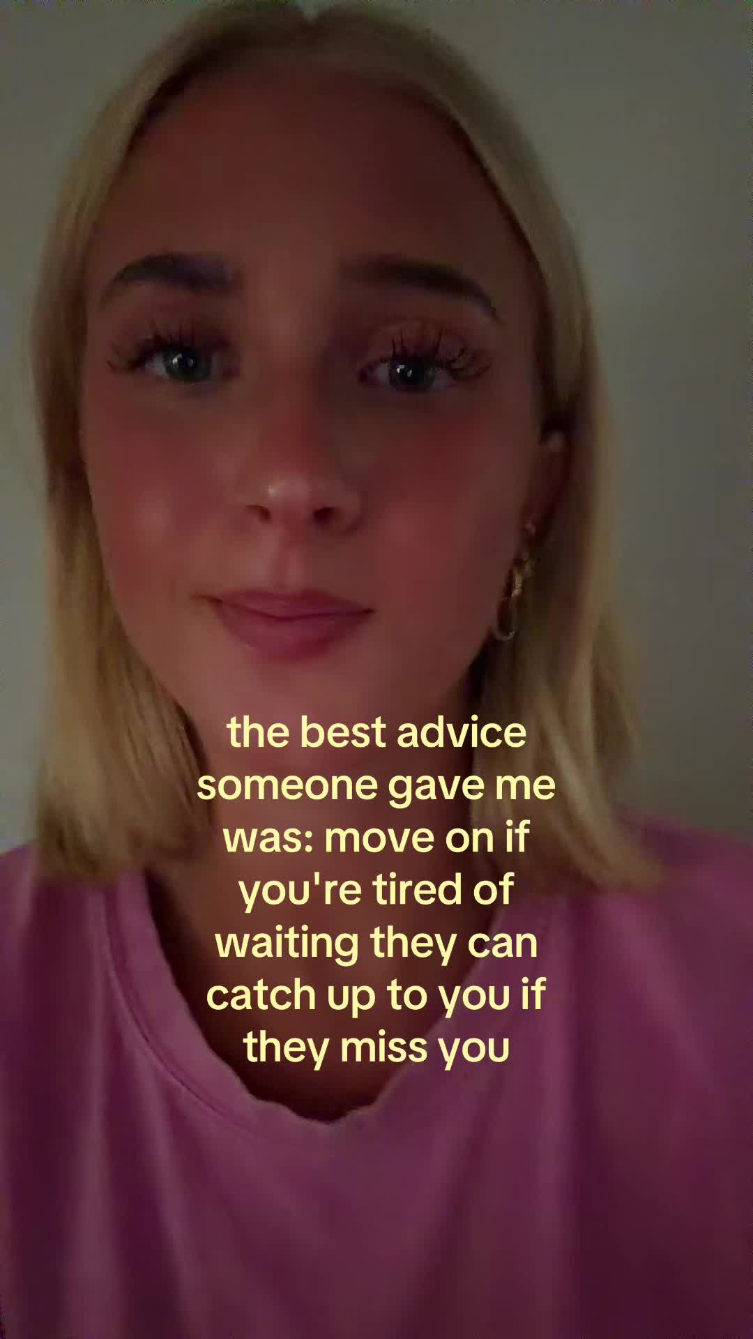 @theelliebarker