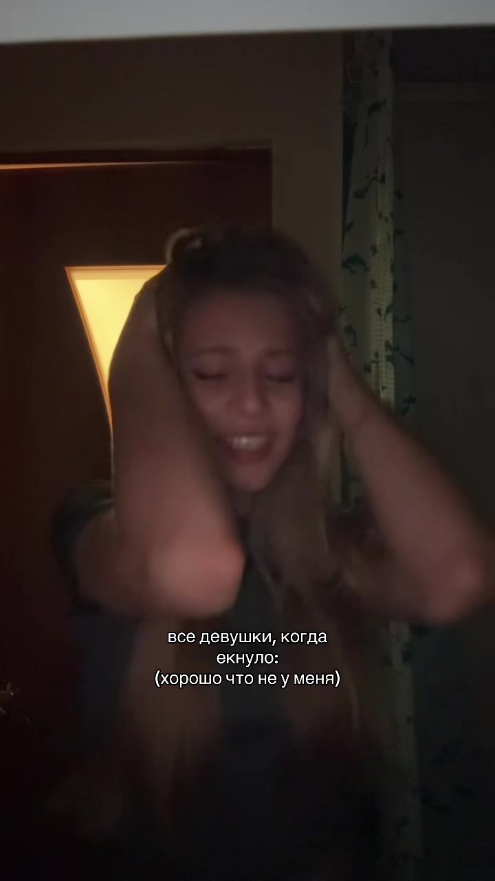 @тгк: Кира Комиссарова