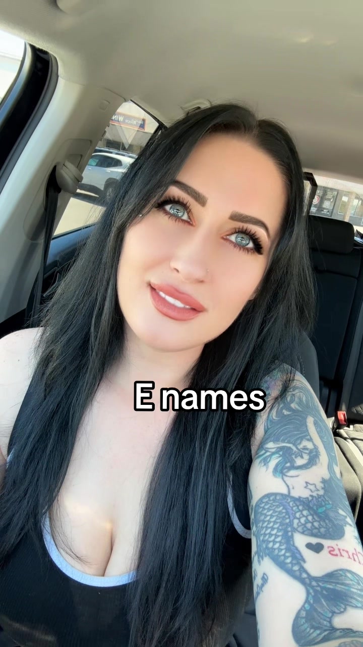 @Valentina Marie
