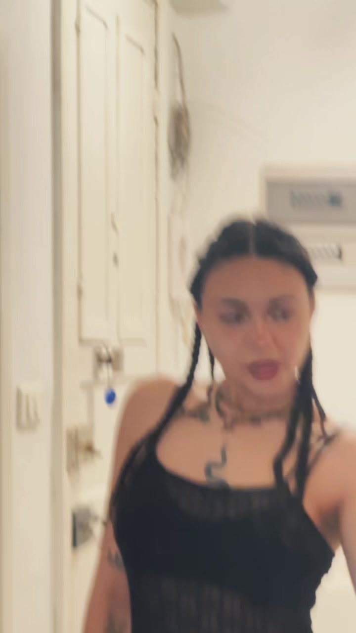 @Tessinio