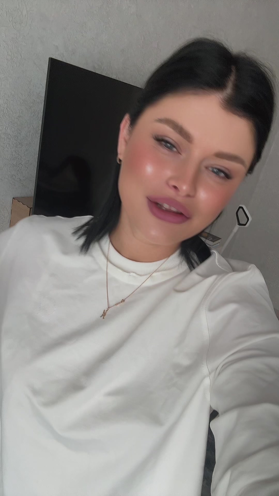 @Karina
