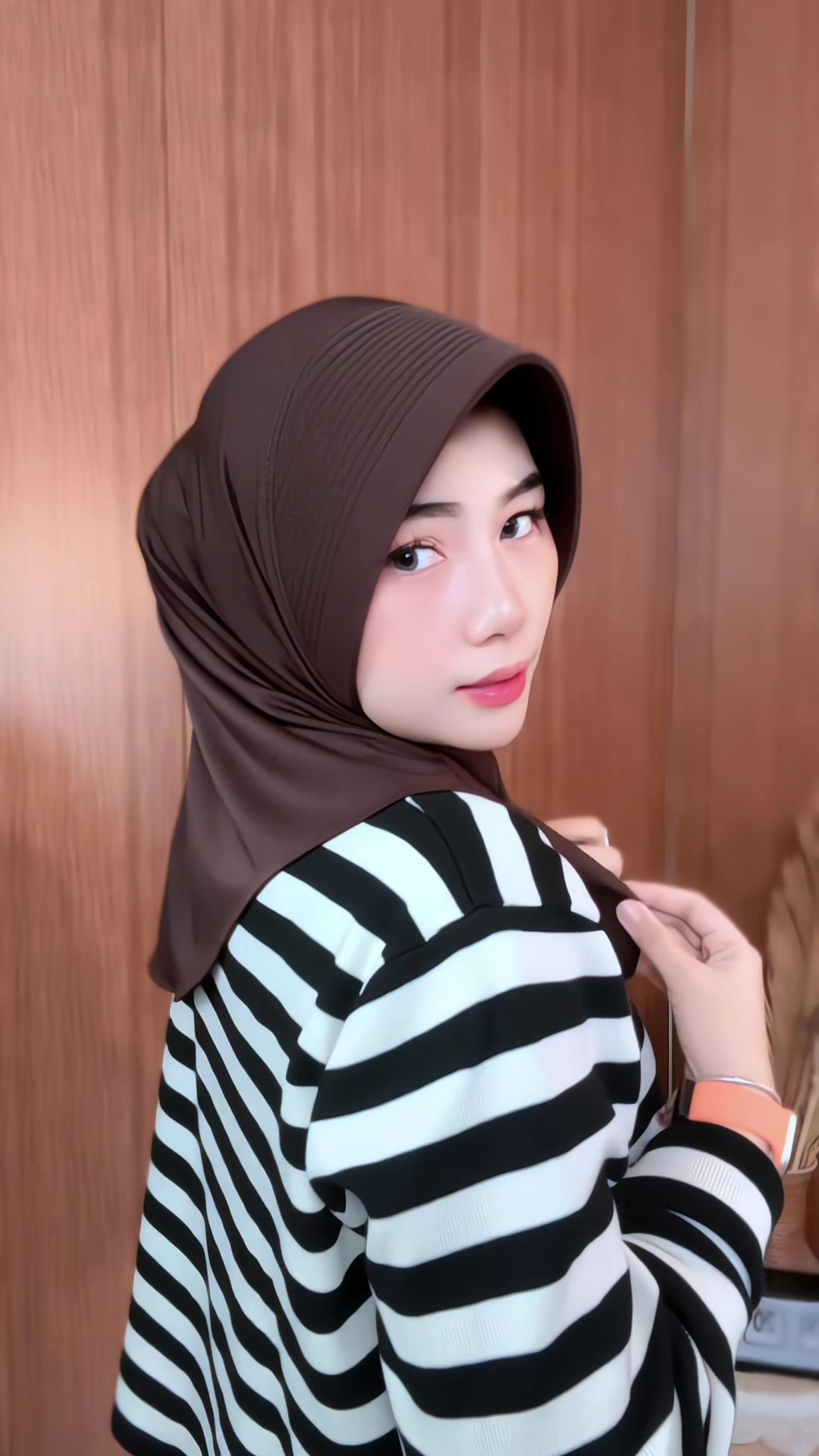@anindtavs