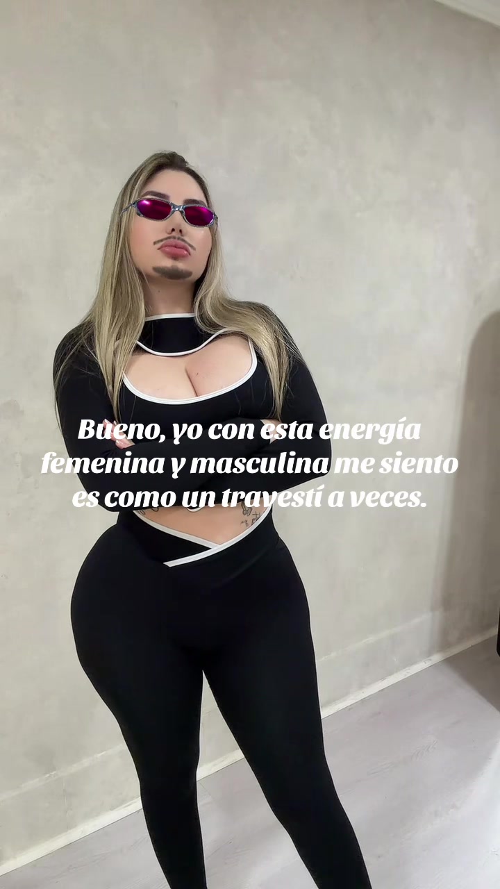 @juliannaaadiaz