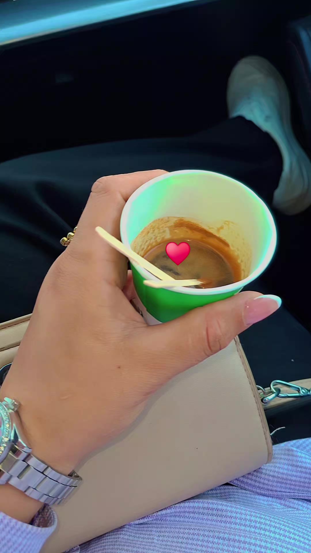 @Mouna Boussouibaa