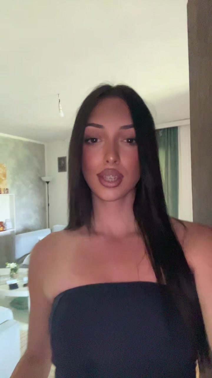 @isidora