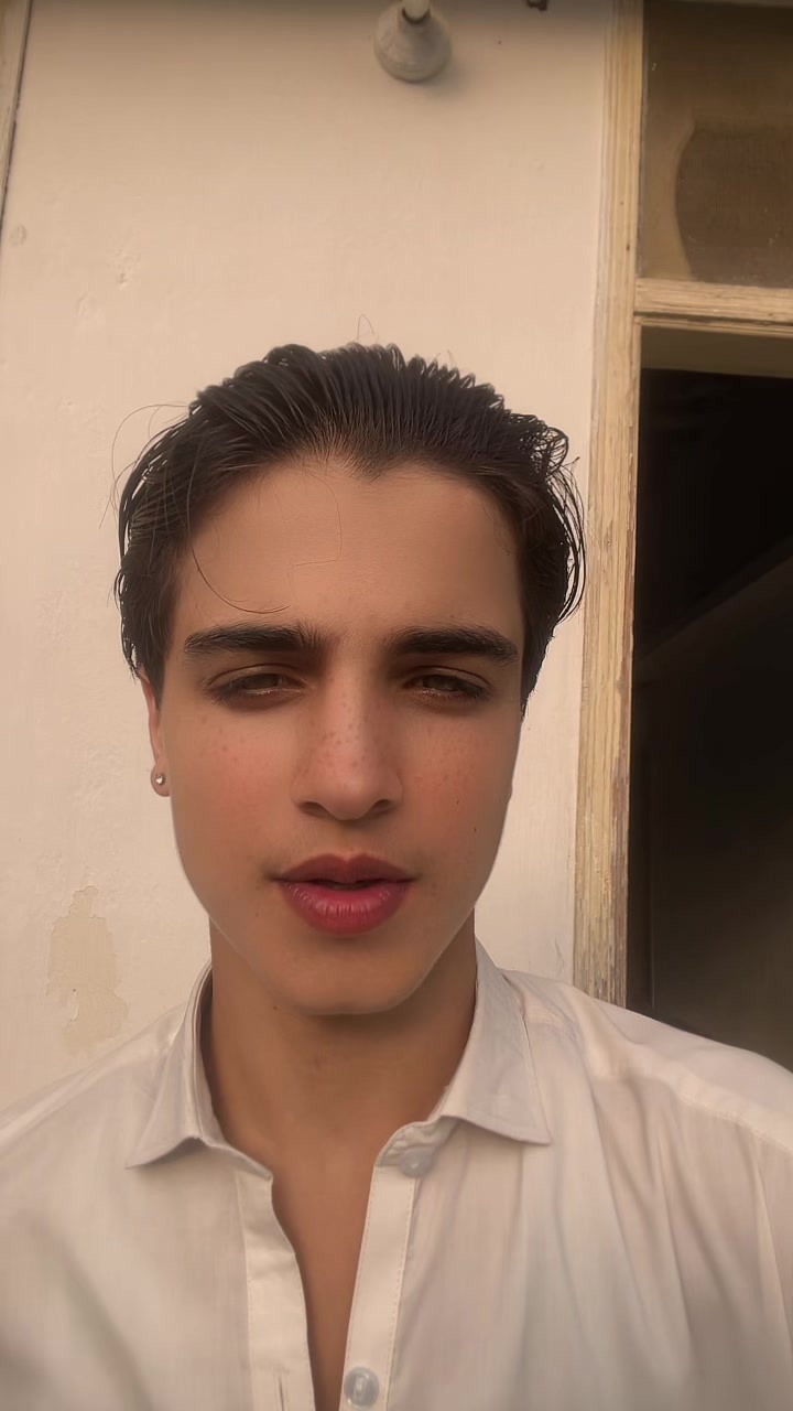 @SAIF👄