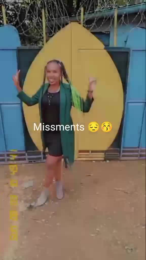 @Office admin 😍