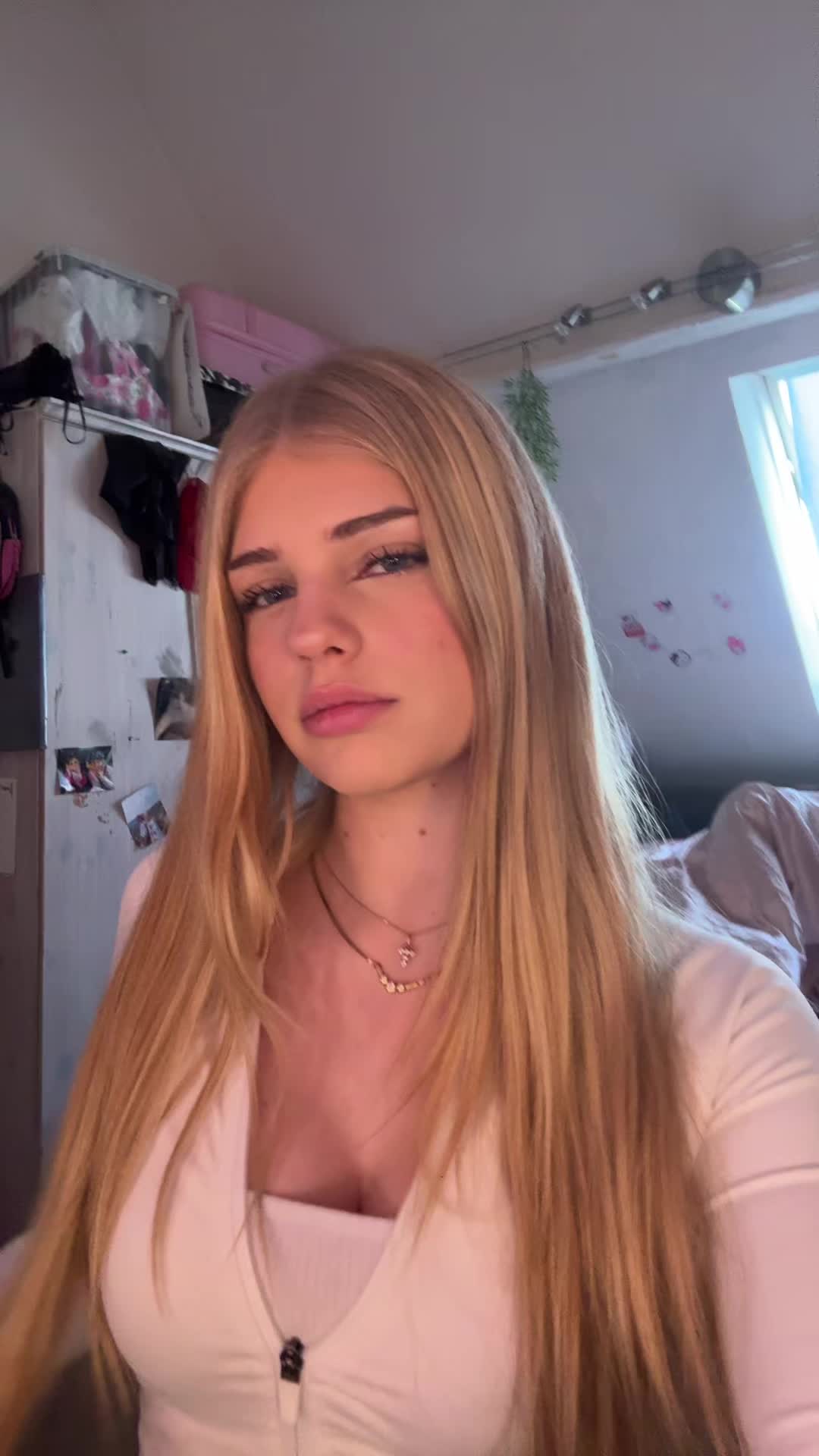 @julia