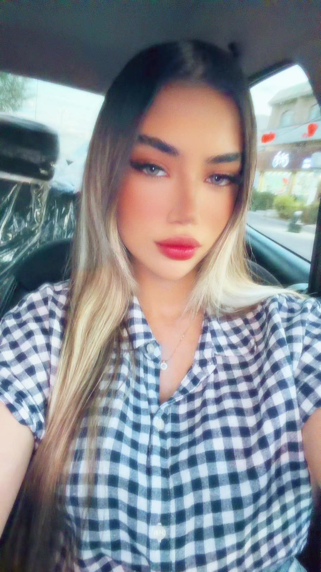 @JEYRAN✨