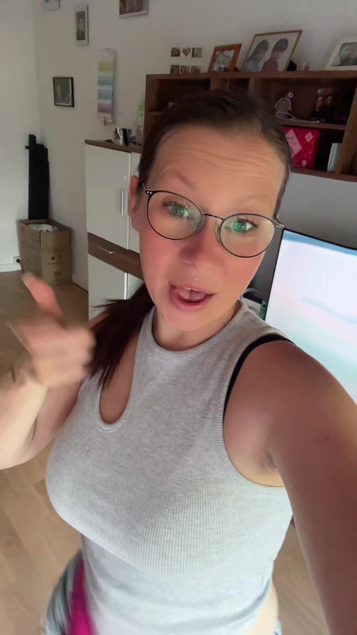 @H0n3y
