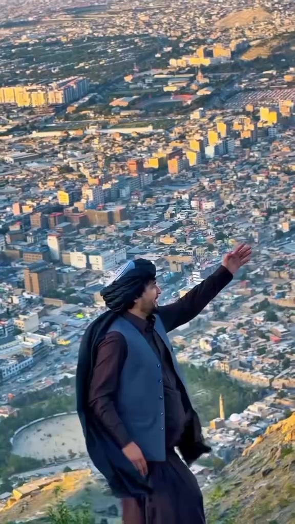 @🏔️پہاڑوں کاشھزادہ⛰️