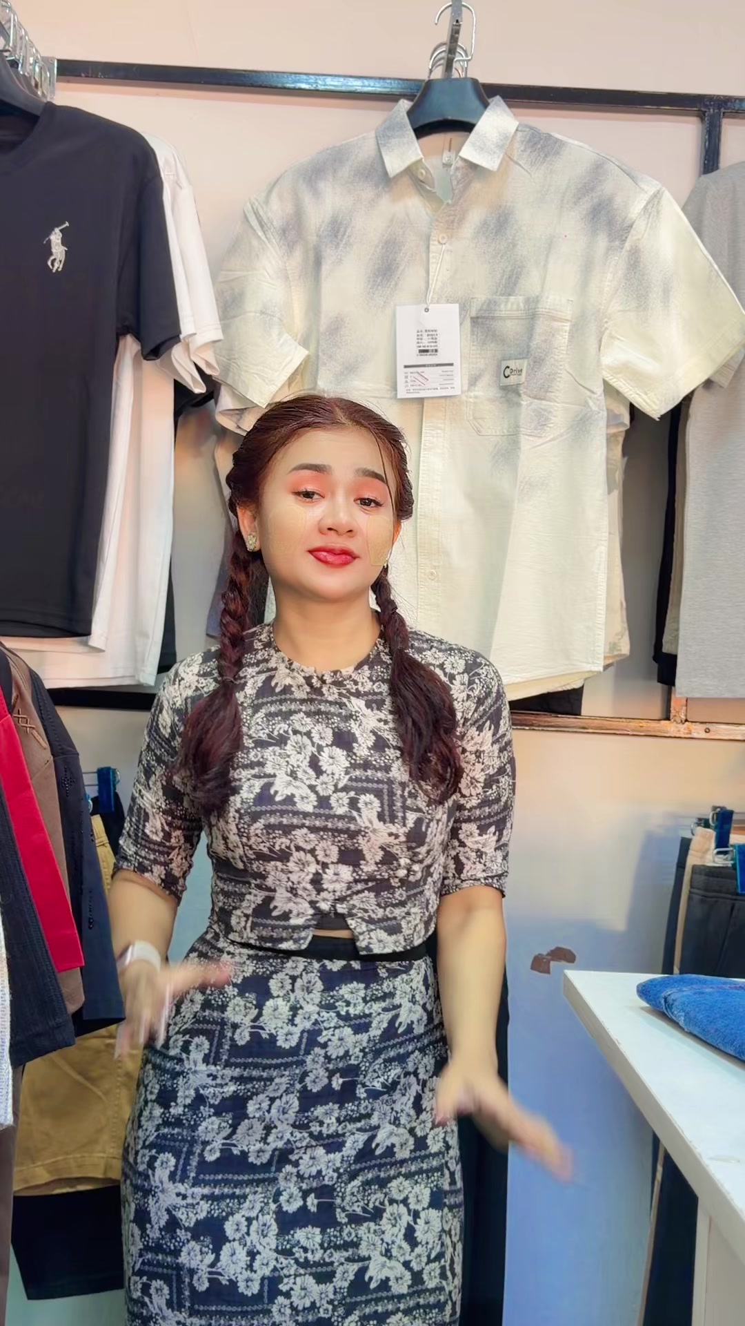 @Wutyee Aung