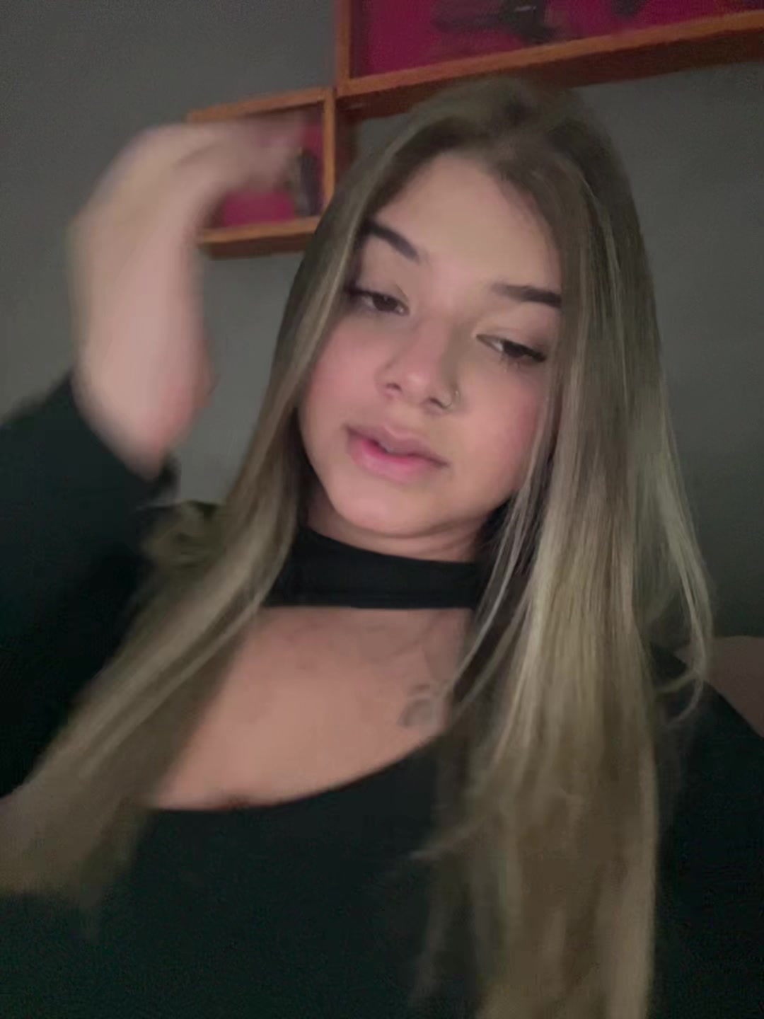 @_nicollysants