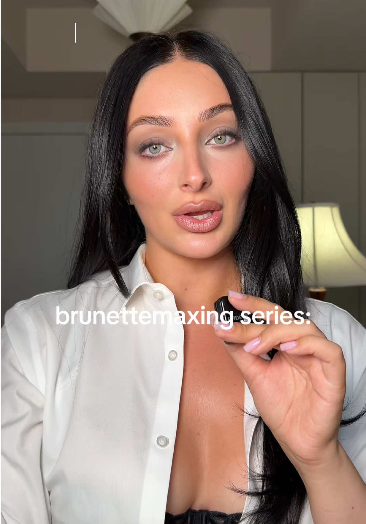 @vanessanicolestern