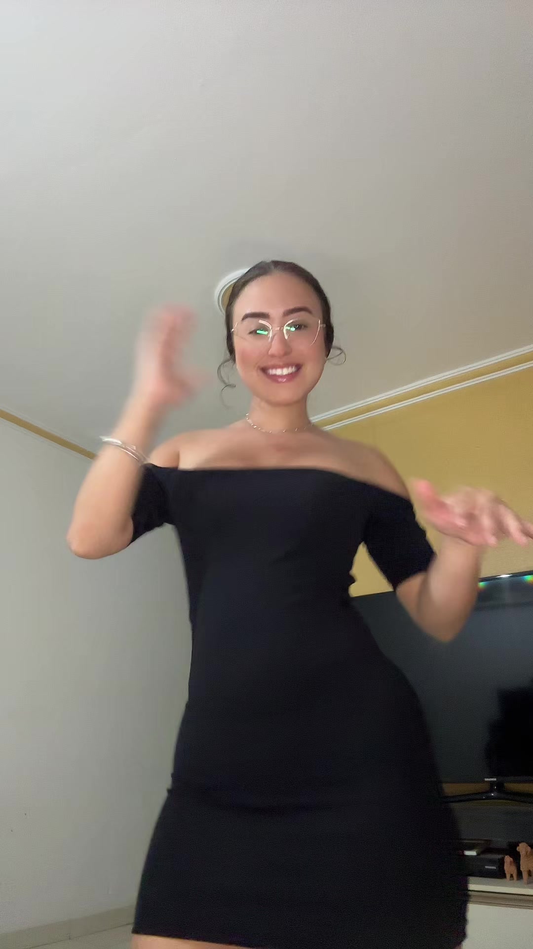 @Claravasconcelosss