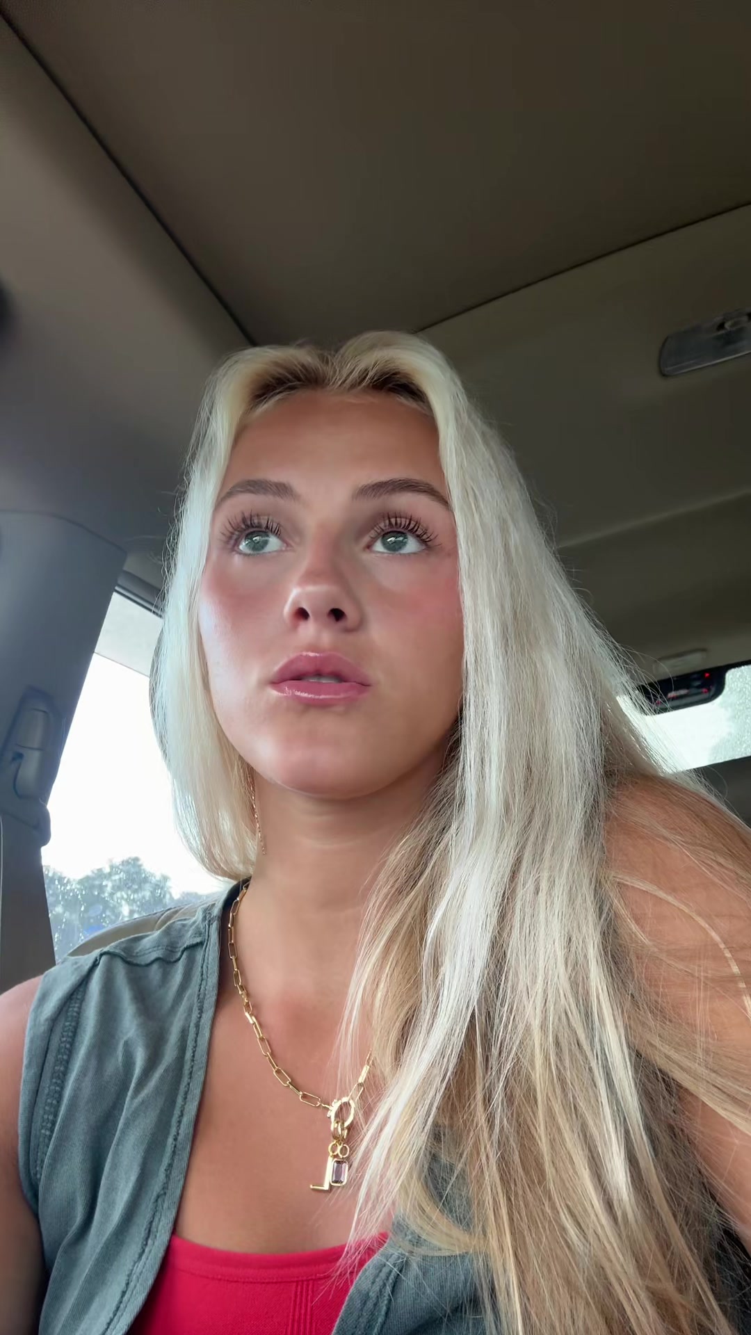 @laurenr