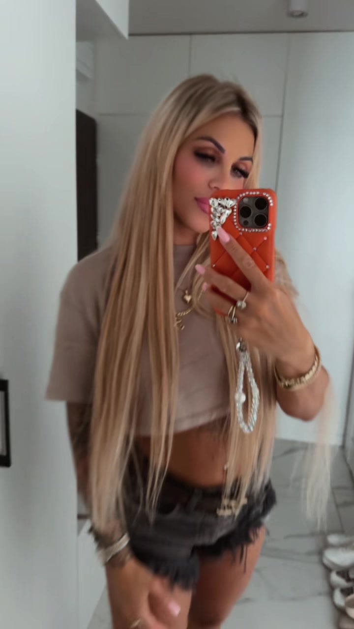 @Sandi