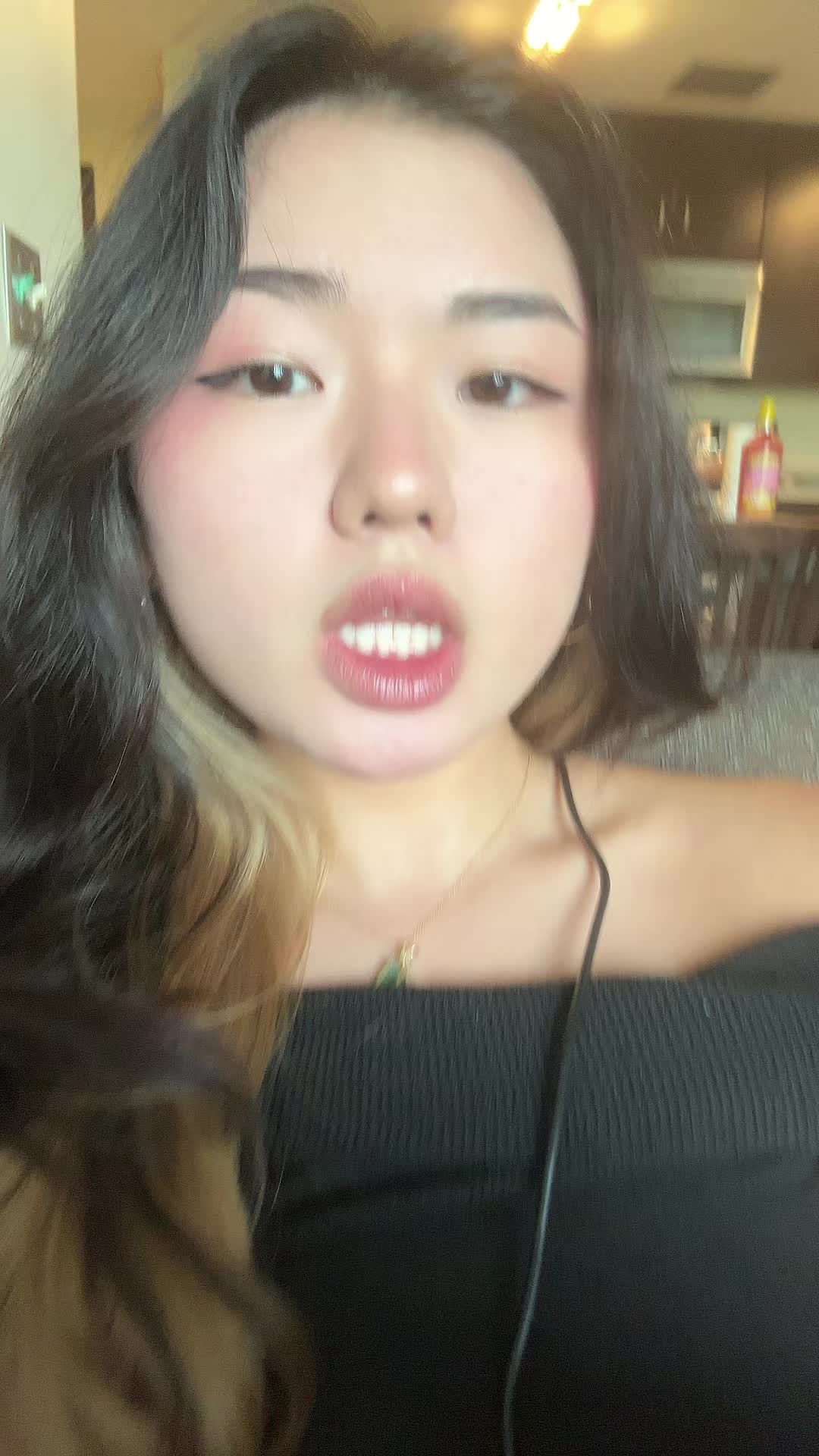 @molly