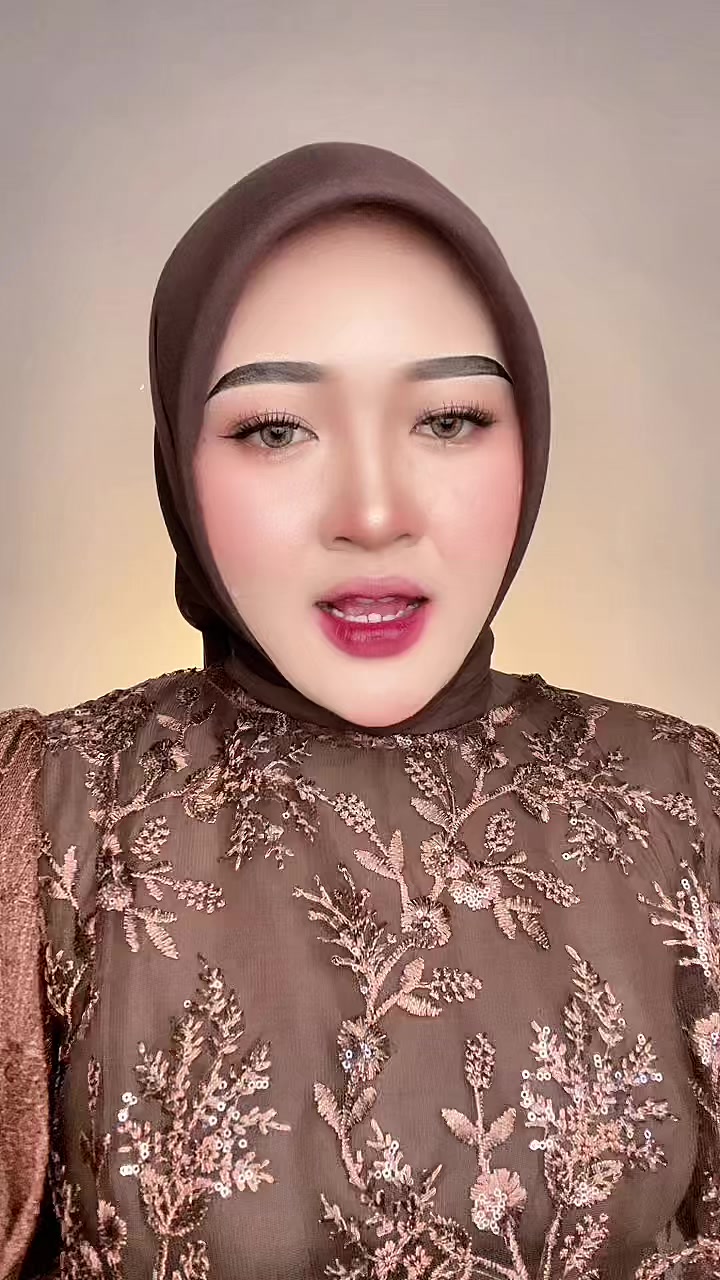 @zunaᵕ̈