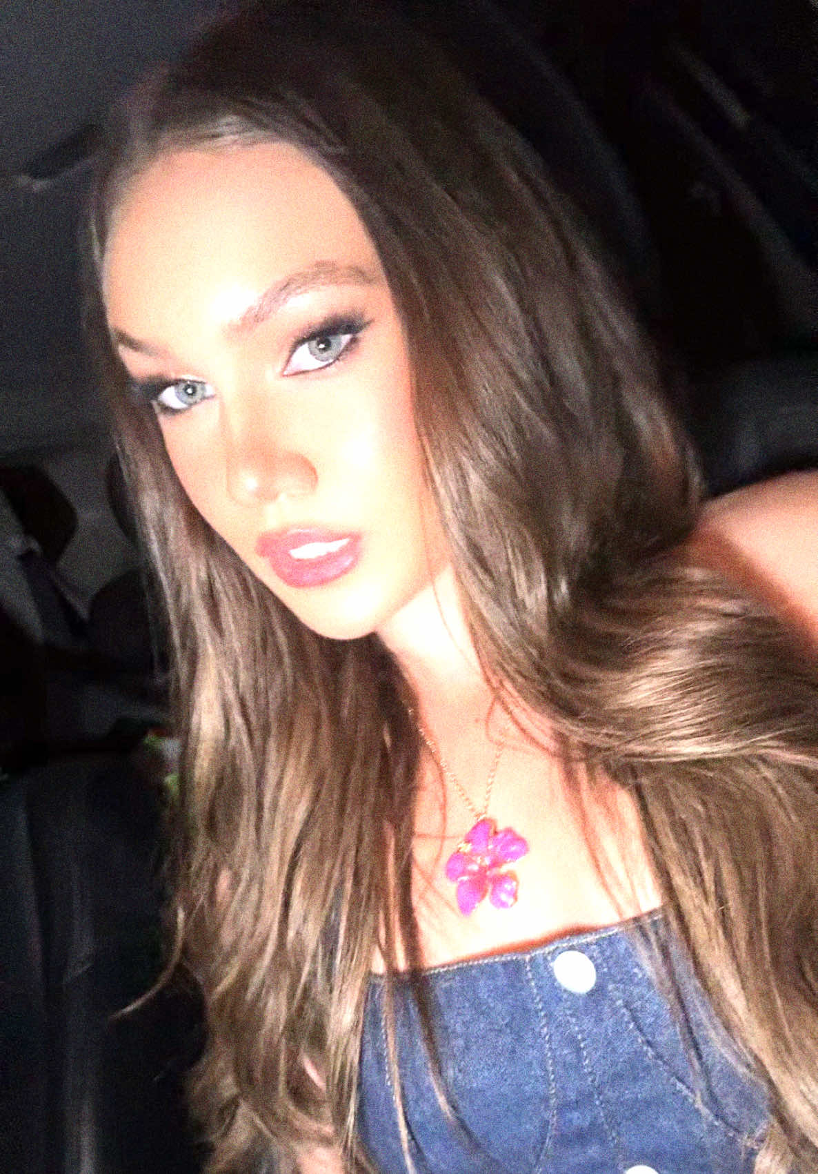 @Kiana 🌺 Sessiana