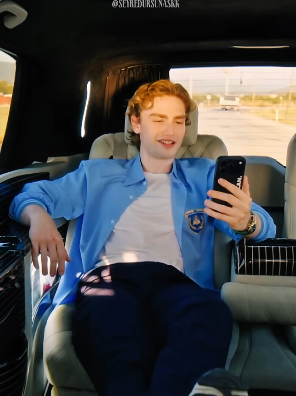 @𝗻𝘂𝗿