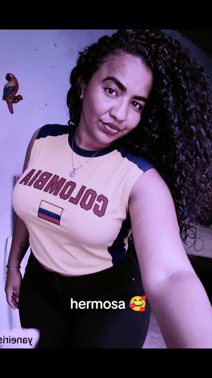 @la morenita linda 😘