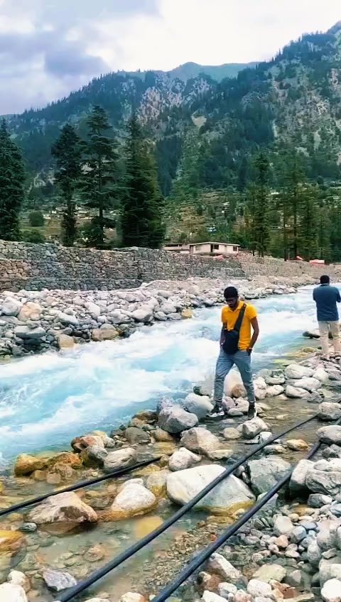 @MIAN SHAHID 😎