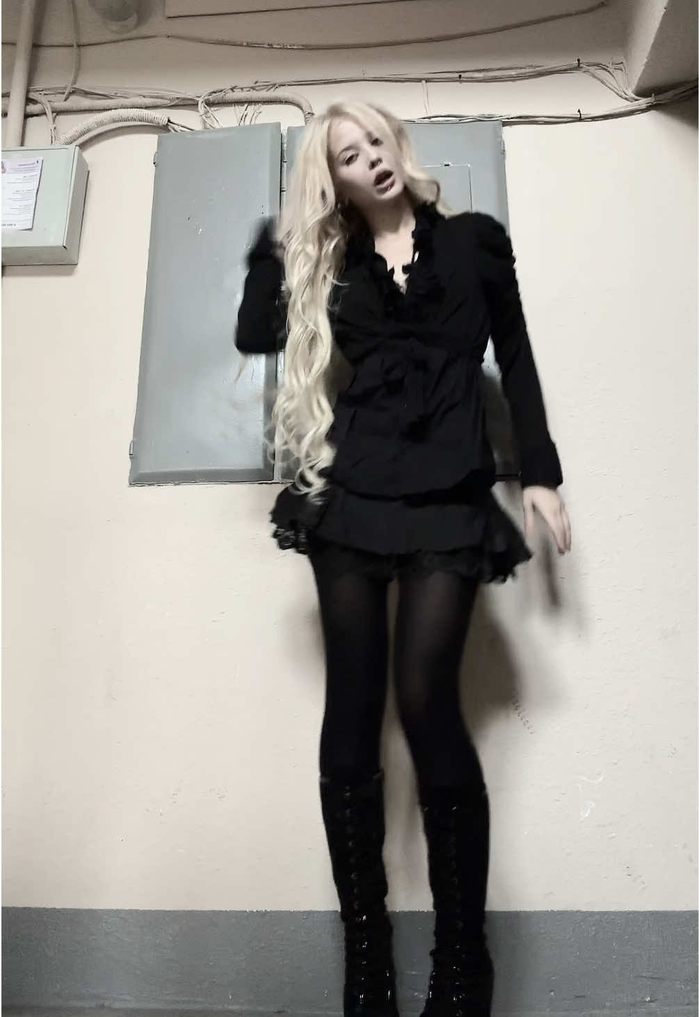 @damnwitchq