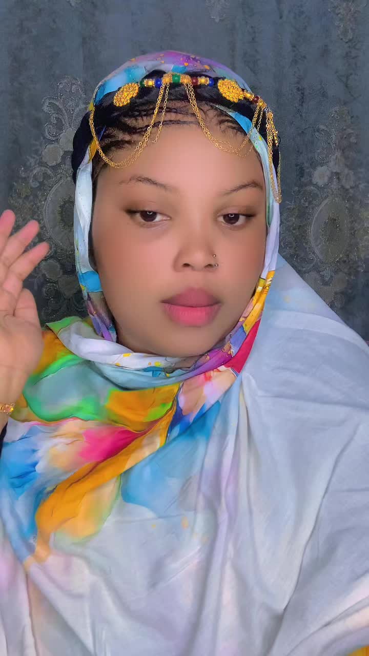 @Evachou 🇸🇳🇲🇷