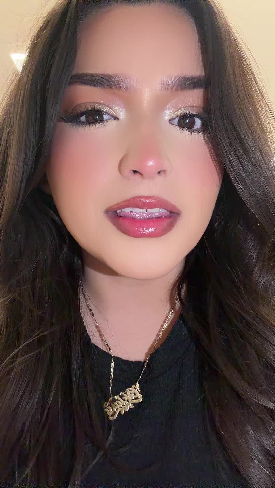 @Ciklaly Fernandez