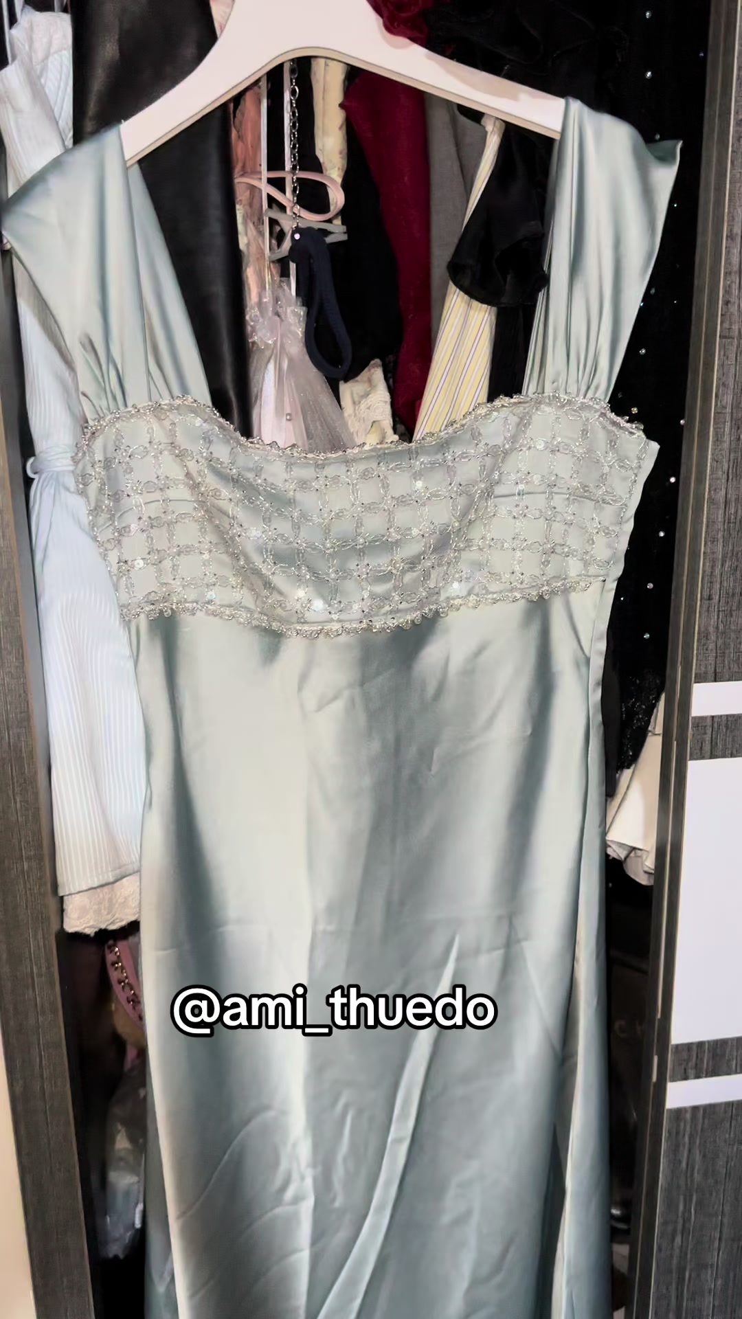 @AMI CHO THUÊ ĐỒ BRAND 👑
