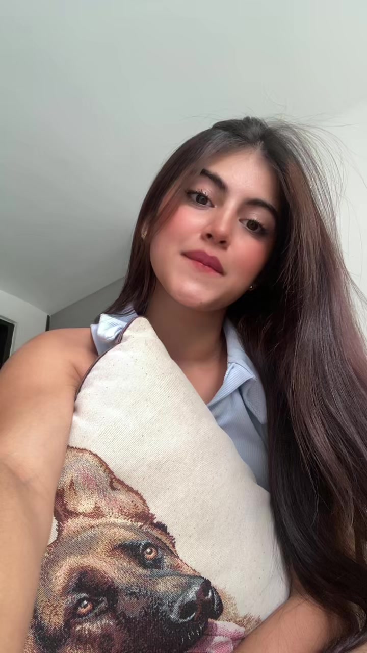 @Va_lenntina01