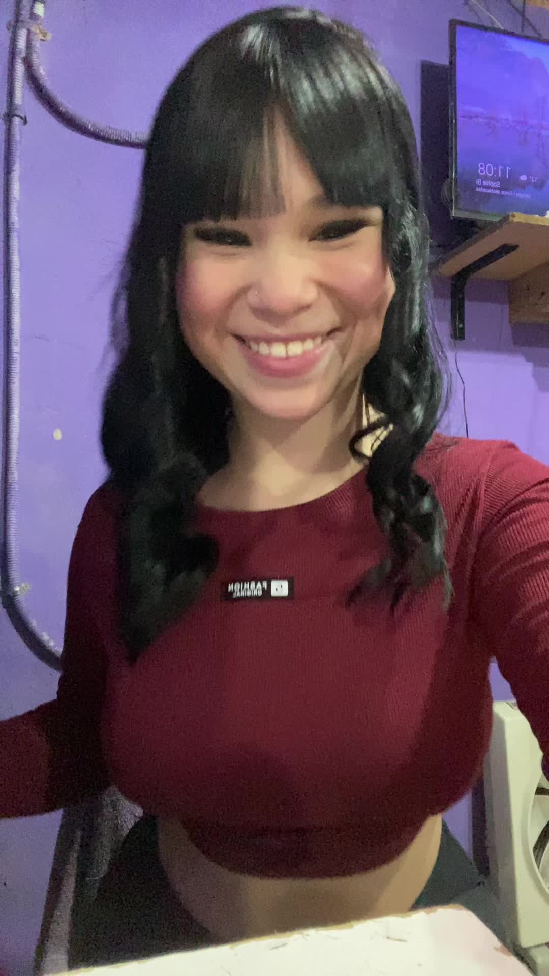 @𝑨𝒏𝒕𝒐𝒏𝒆𝒍𝒍𝒂