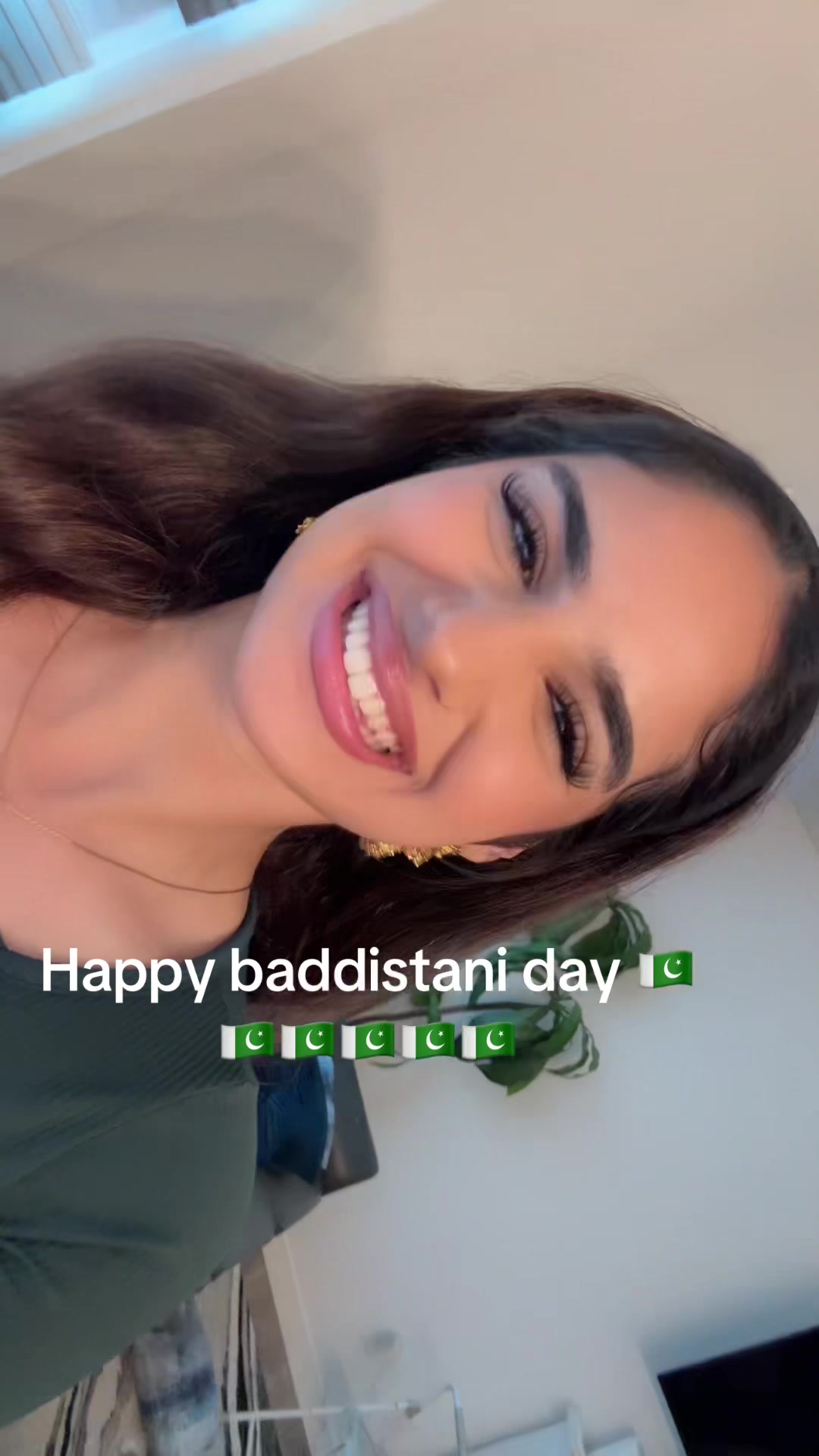 @Ishdagrape