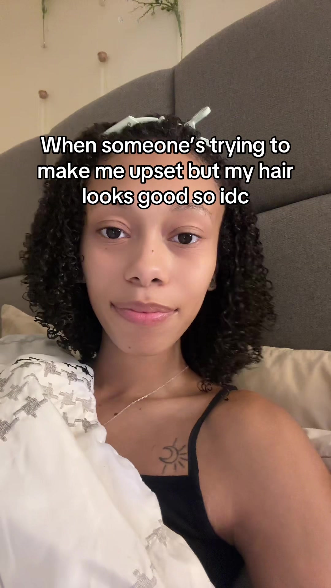@AYSIA NICOLE