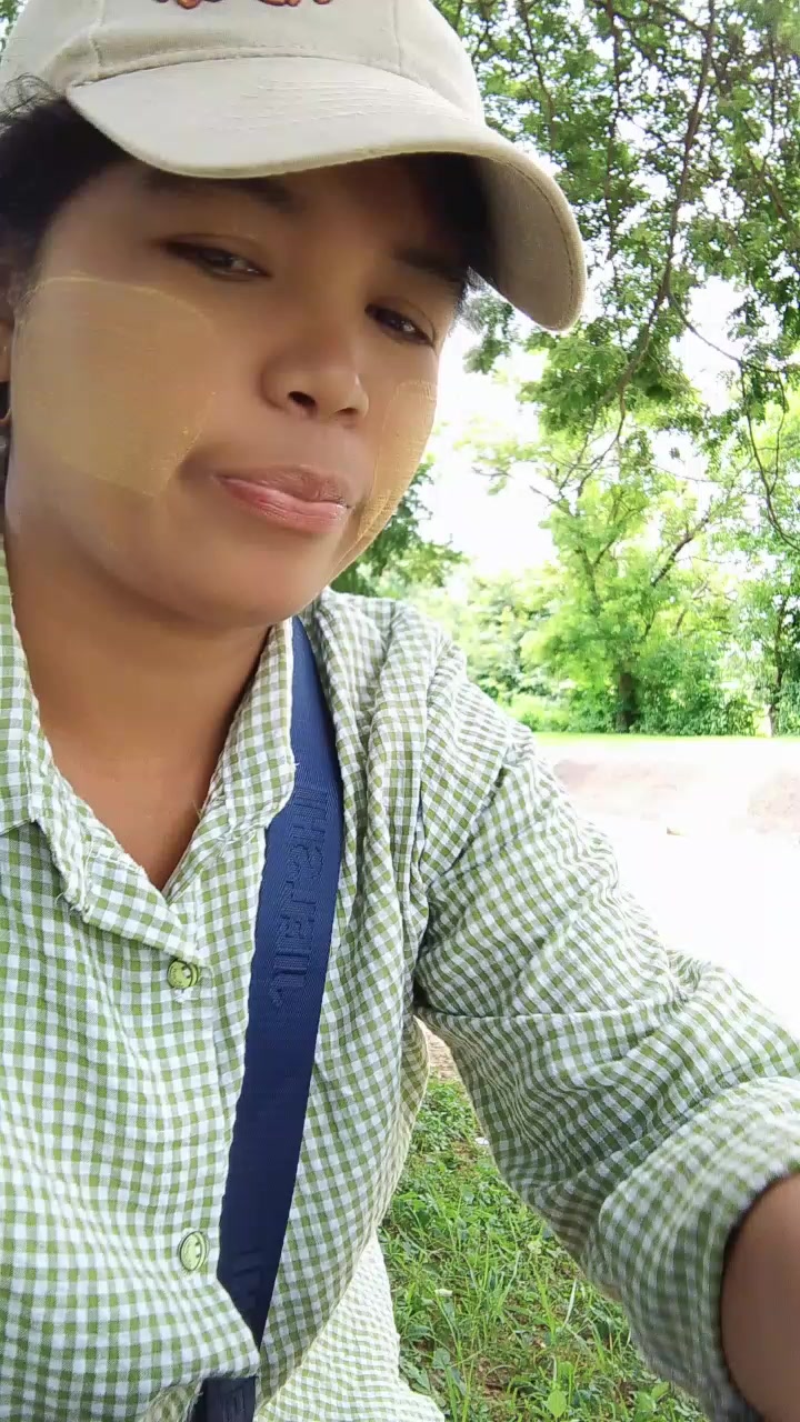 @Daw  Lay  Nu