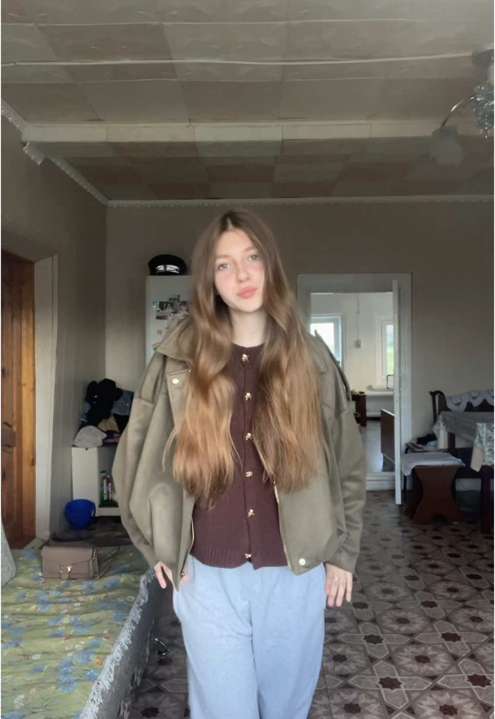 @😶&zwj;🌫️
