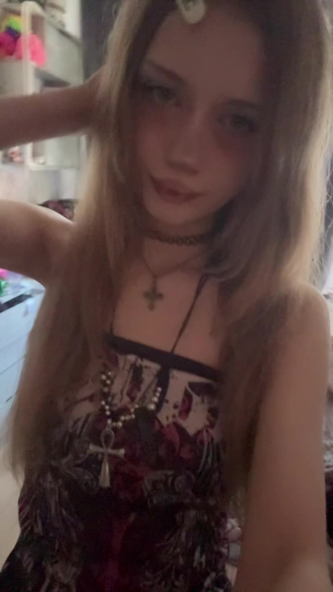 @:33