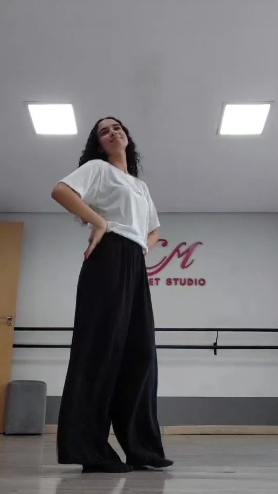 @Manoela Damasceno ✨️