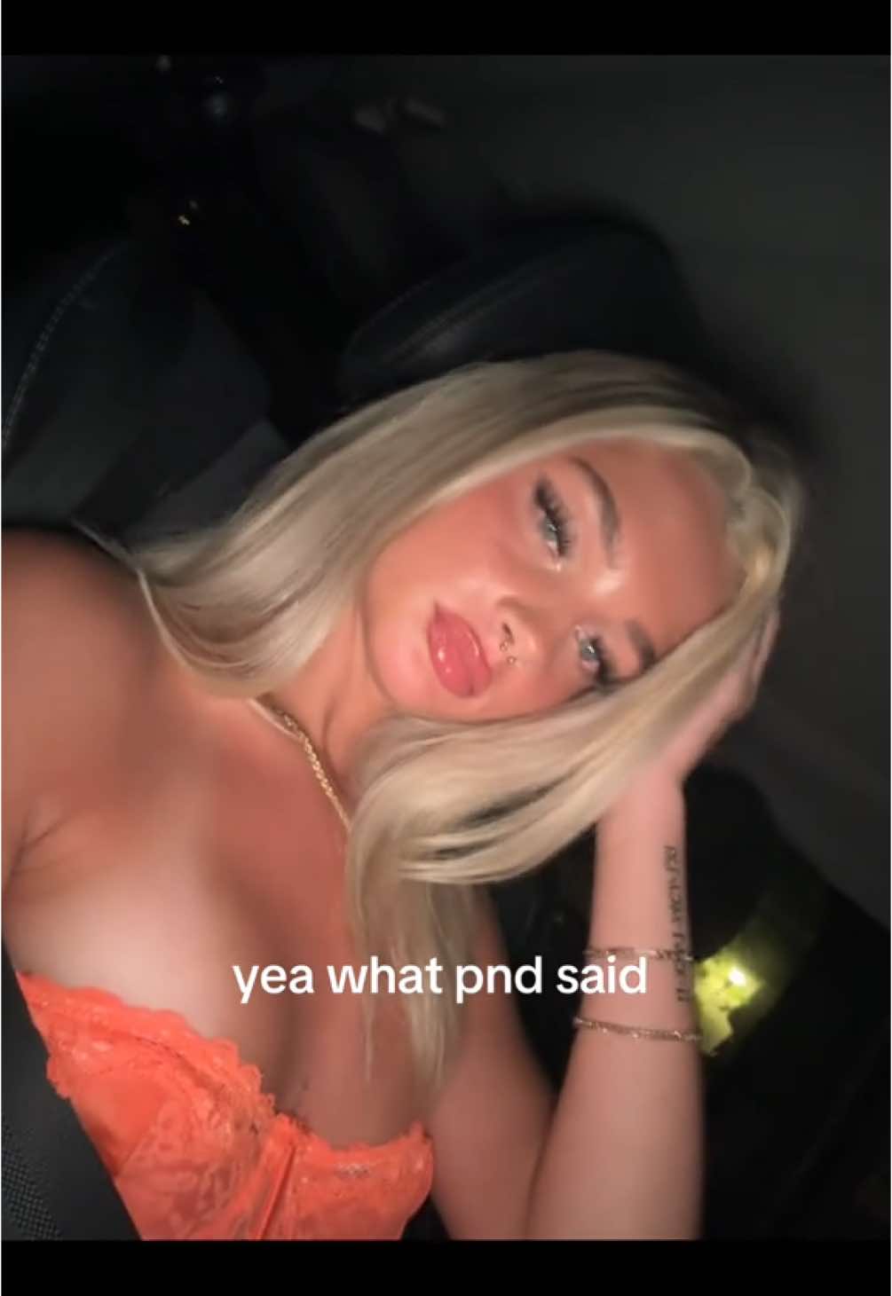 @julessss