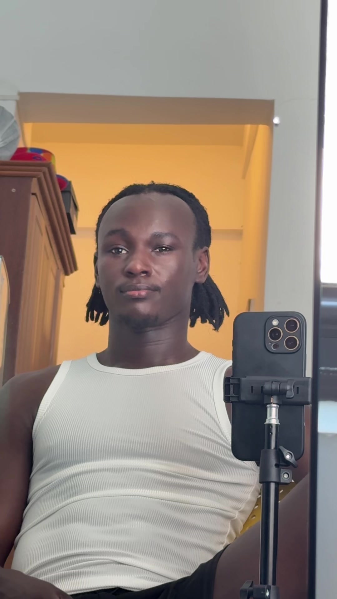 @1collinstik