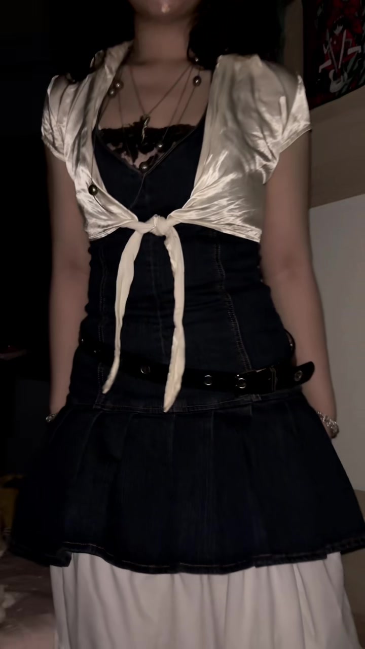 @lili