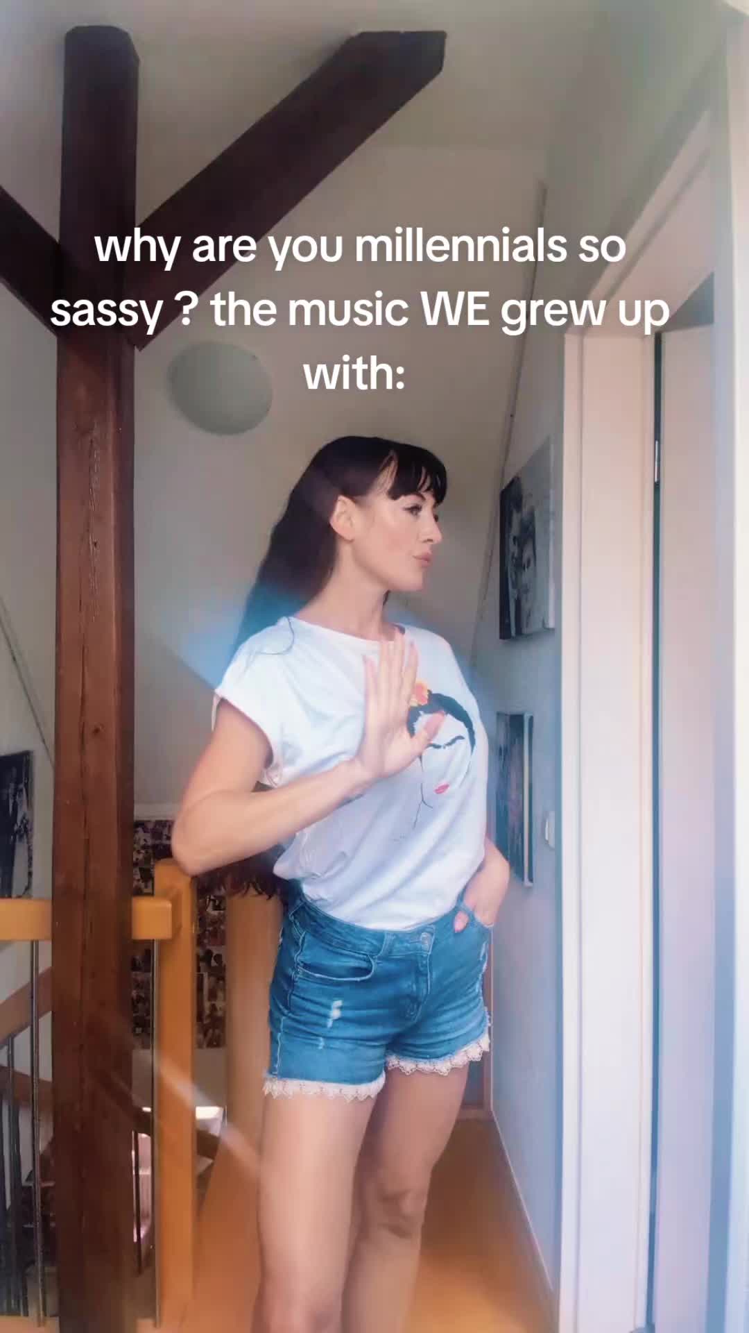 @🦋