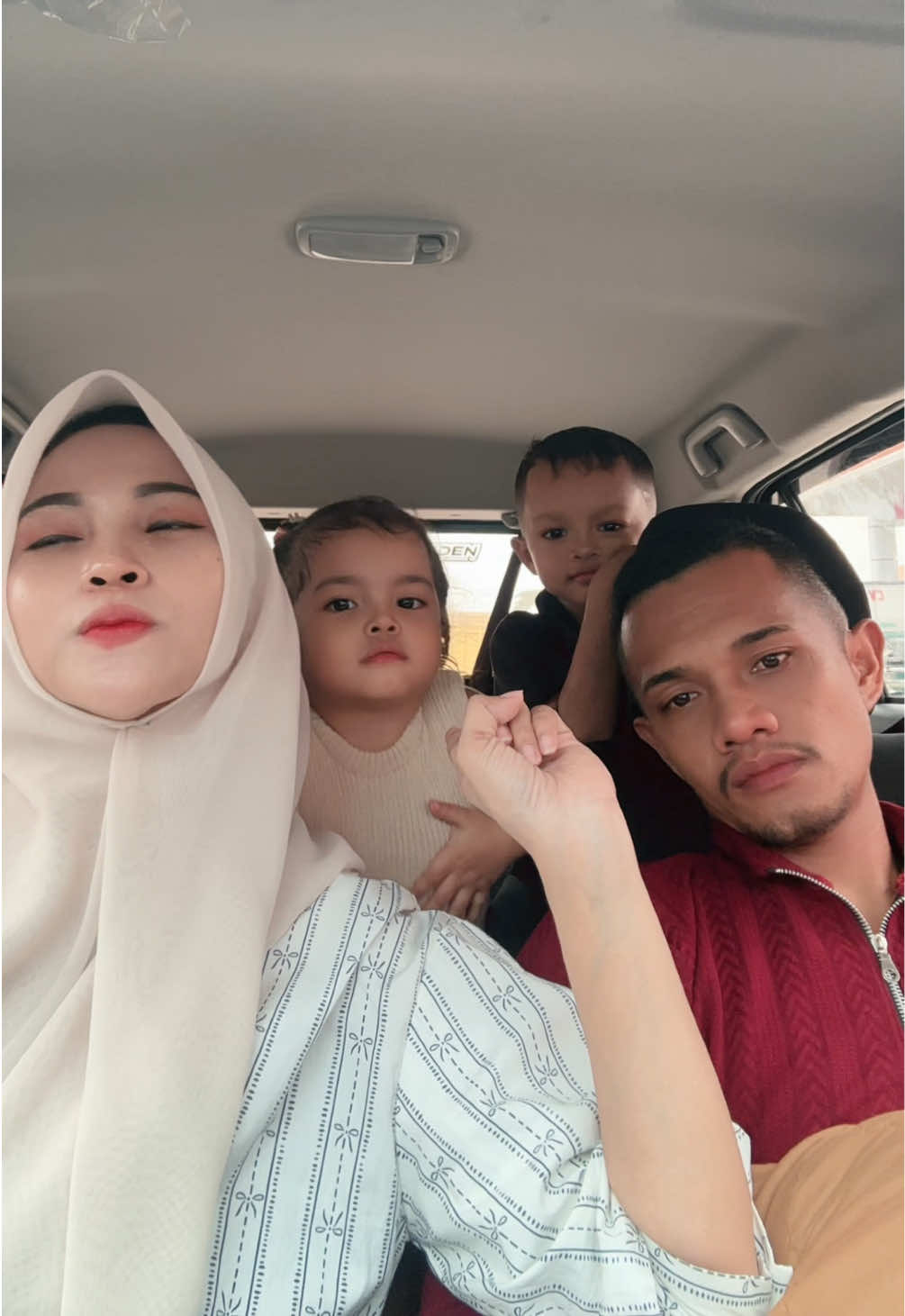 @Aca_Buloh