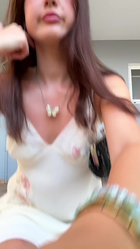 @onlyg1rlintheworldd