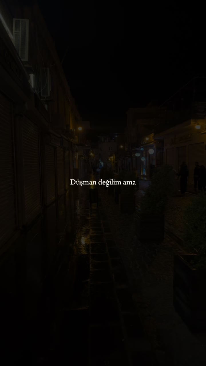 @𝐴𝑦𝑠̧𝑒 𝑁𝑢𝑟